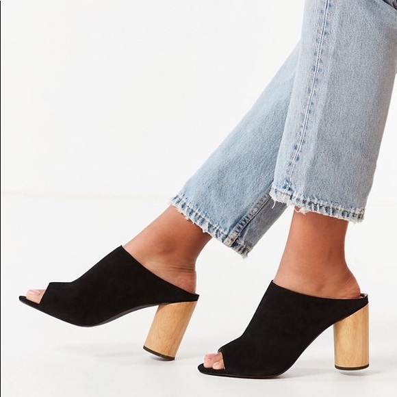Urban Outfitters Shoes - New UO Poppy Suede Mule Heel - Size 9